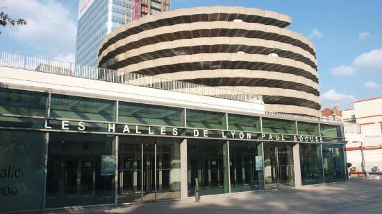 Histoire de Lyon - Les Halles Paul Bocuse