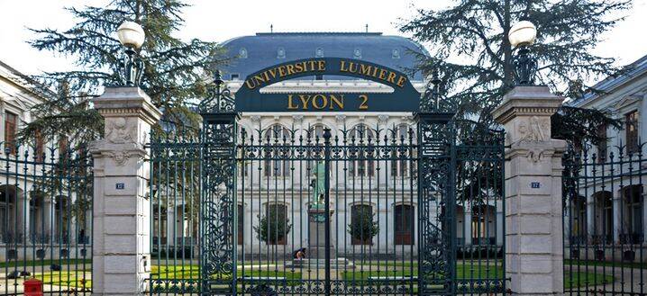 SOCIÉTÉ : Le professeur victime d’un acte de terrorisme à Conflans-Sainte-Honorine, était étudiant à Lyon 2.