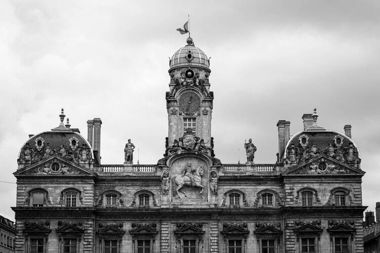 Coronavirus : Message de Gérard Collomb, maire de Lyon, aux lyonnaises et lyonnais
